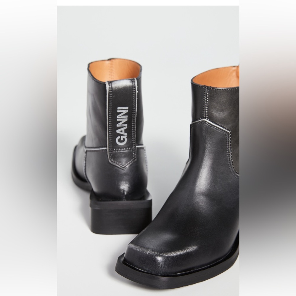 Ganni Black Leather Low MC Boots